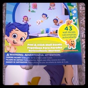Bubble Guppies wall decals
